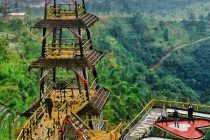 Foto Gardu Pandang Wisata Delimas Windusari