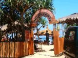 Foto Nama Restoran Pantai Indrayanti atau Pantai Pulang Syawal